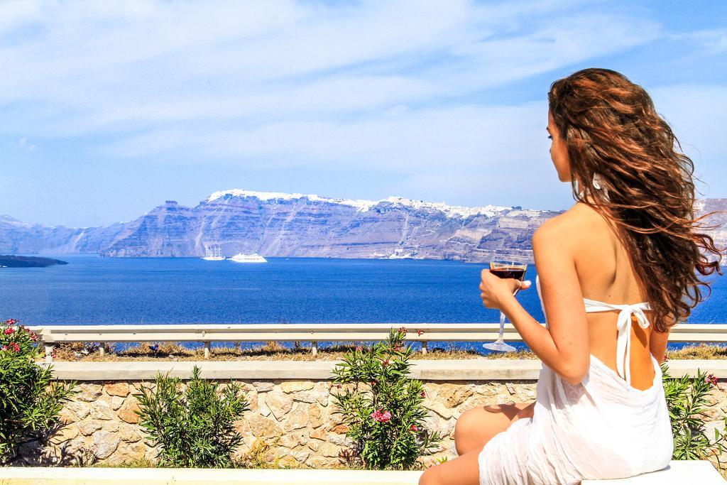 Alba Caldera Villa Akrotírion Szoba fotó